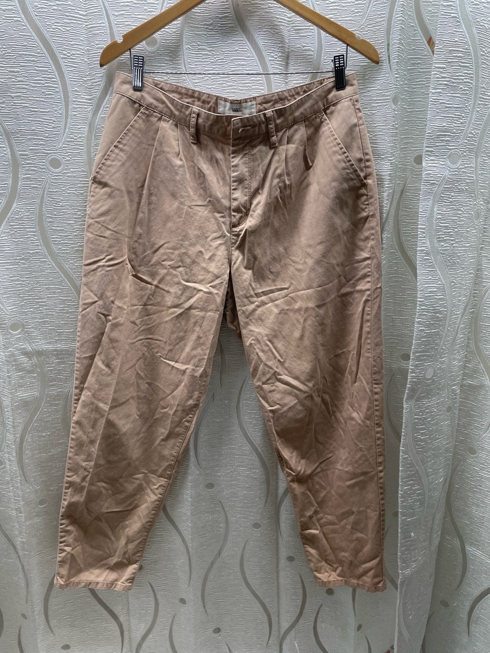 Vans Chino Pants Mens‎ 30 Tan Excellent Tapered Pleated VN0A3UPJUV9
